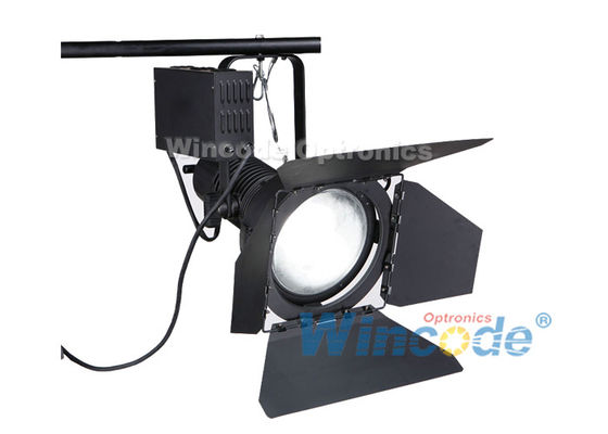 سعر جيد أوتو شو LED إضاءة المعرض 575W سطوع عالية مسافة الإسقاط 3 - 15 متر الانترنت