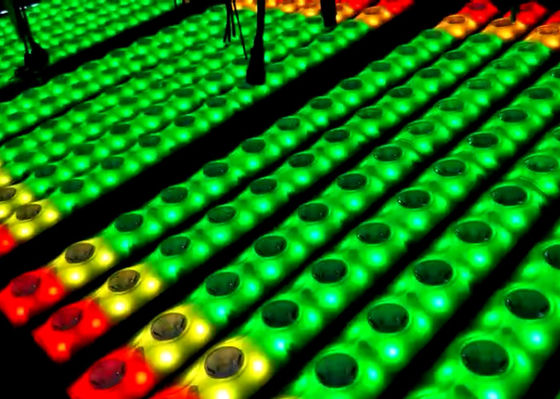 سعر جيد 89CH مصابيح الغسالة الحائطية LED 14 بكسل للشاشة الخارجية للمبنى 1-20 مرات / ثانية الانترنت