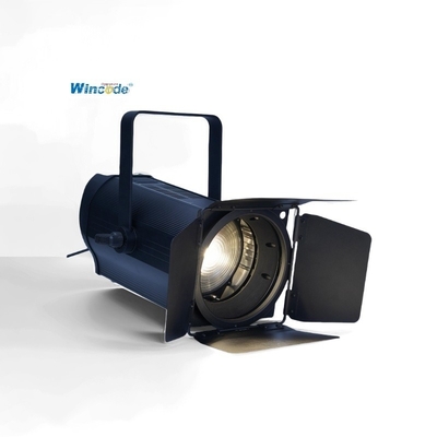 400W LED CRI95 الإضاءة المسرحية RGBAL 5 في 1 زوم آلي Fresnel Spot Light مع نظام إدارة الألوان