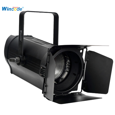 400W LED Fresnel Spot Facing Light RGBALC 6 في 1 تكبير تلقائي قابلة للتوجيه بالكامل من 2700 إلى 12000K